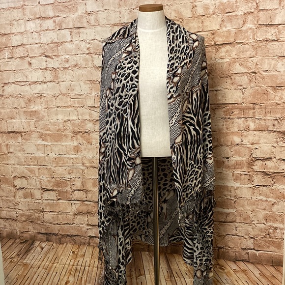 Animal print blanket scarf - Picture 1 of 8